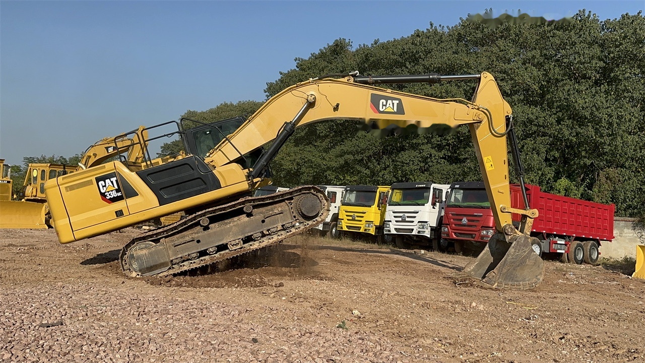 Crawler excavator CATERPILLAR 336GC: picture 11