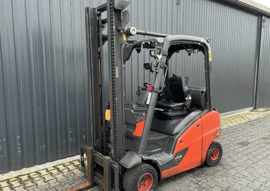 LPG forklift Linde H20T-01: picture 6