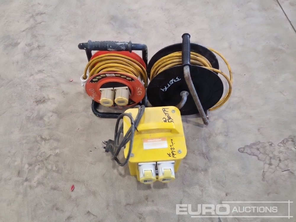 Construction equipment 110 Volt Transformer, 110 Volt Extention Leads (3 of): picture 8