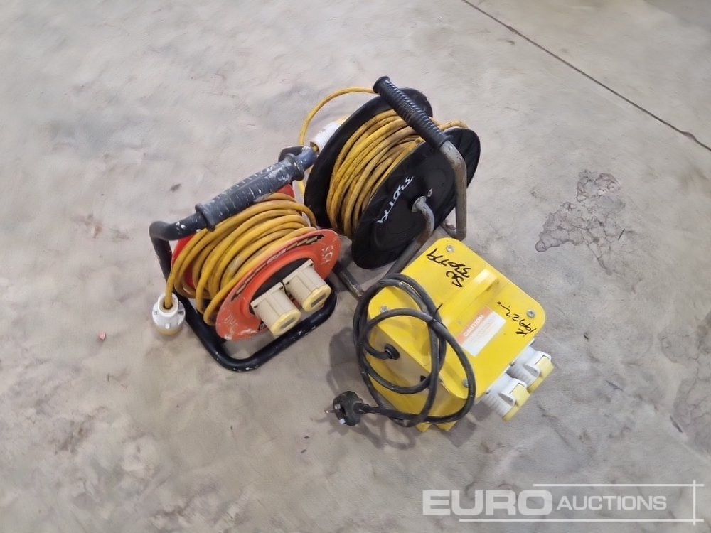 Construction equipment 110 Volt Transformer, 110 Volt Extention Leads (3 of): picture 7