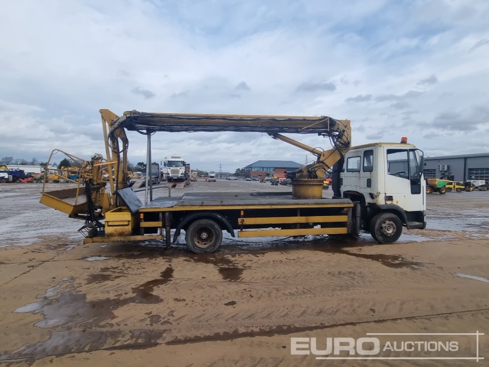 Truck mounted aerial platform 1998 Iveco 4x2 Access Platform Truck, Stabilisers, Manual Gearbox (DVLA SCRAPPED MARKER): picture 6