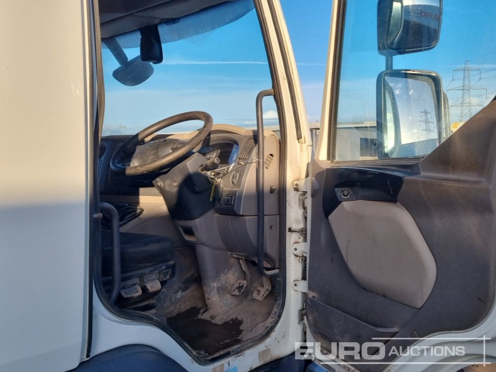 Skip loader truck 2019 DAF LF180: picture 30