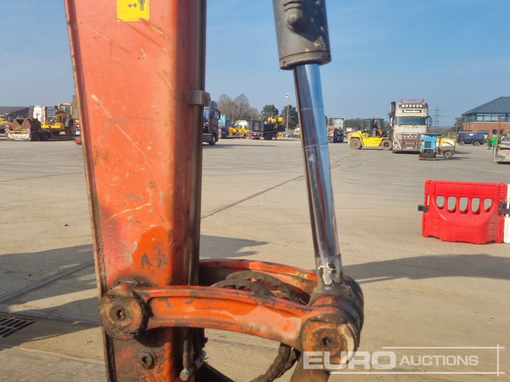 Mini excavator 2019 Kubota KX080-4A: picture 20