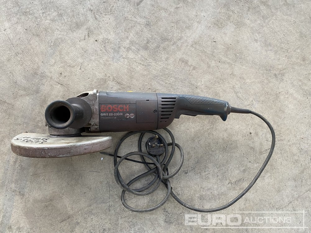 Construction equipment Bosch GWS22-230H 240 Volt Angle Grinder: picture 8