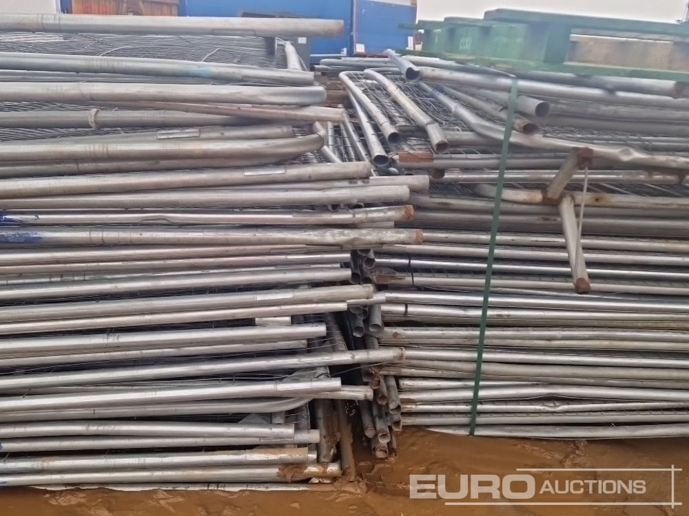 Construction equipment Bundle of Heras Fencing (3 of): picture 11