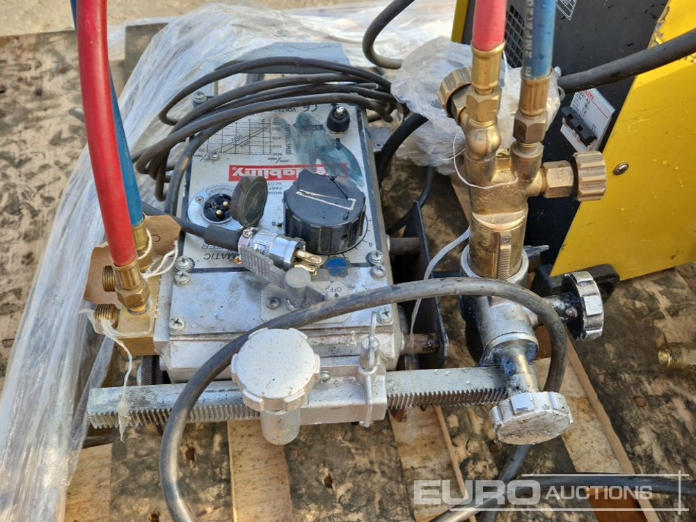 Construction equipment Cobel Welder Generator, Invertec V160 Welder Generator, Makita 110 Volt Angle Grinder (5 of): picture 17