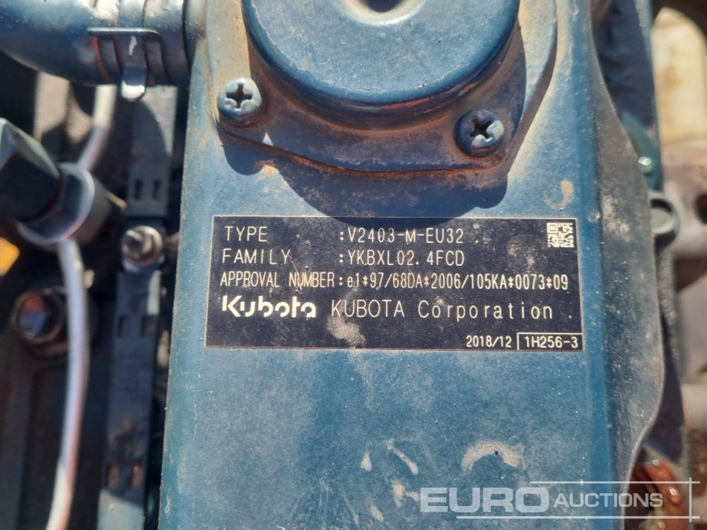 Engine Kubota 4 Cylinder Engine: picture 17