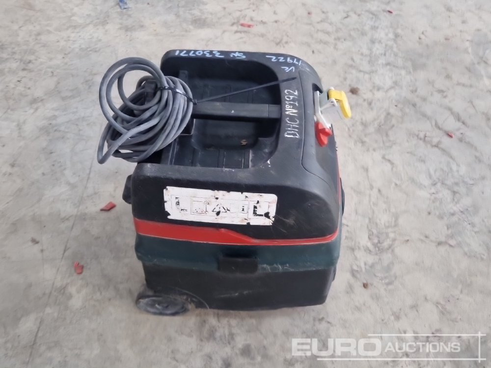 Construction equipment Metabo ASR25LSC 110 Volt Industrial Vacuum Cleaner: picture 6