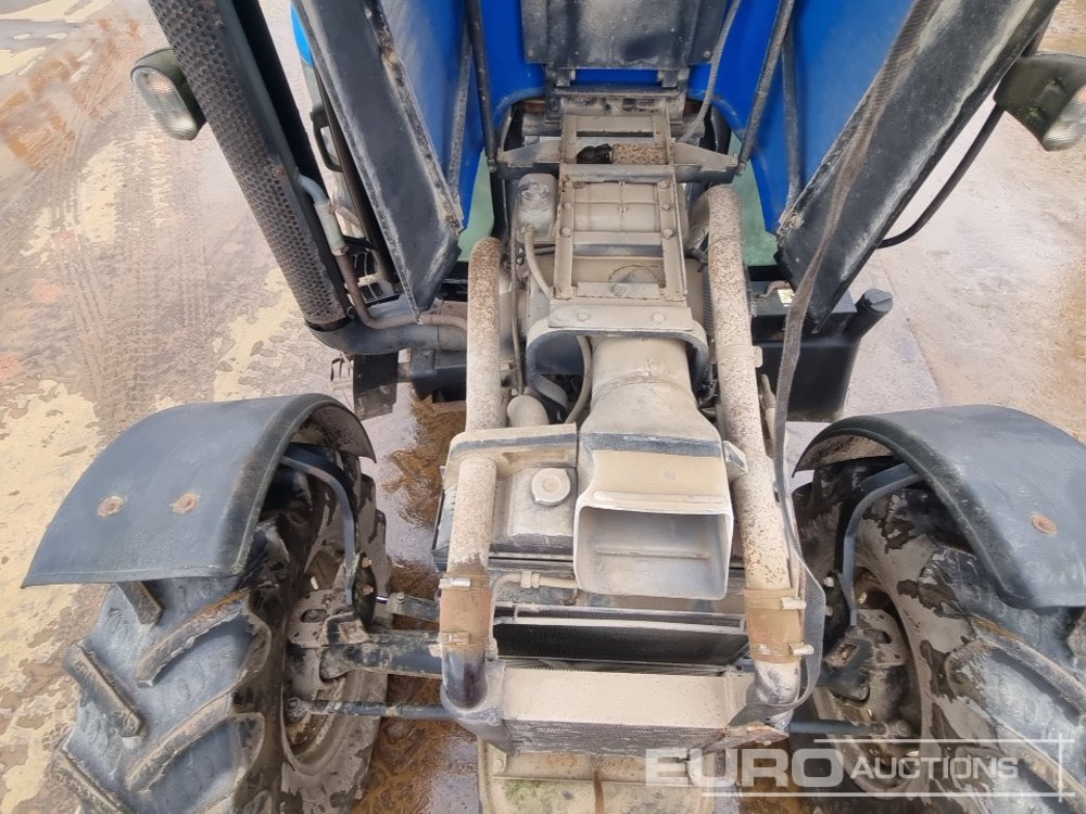 Farm tractor New Holland TS100A: picture 19