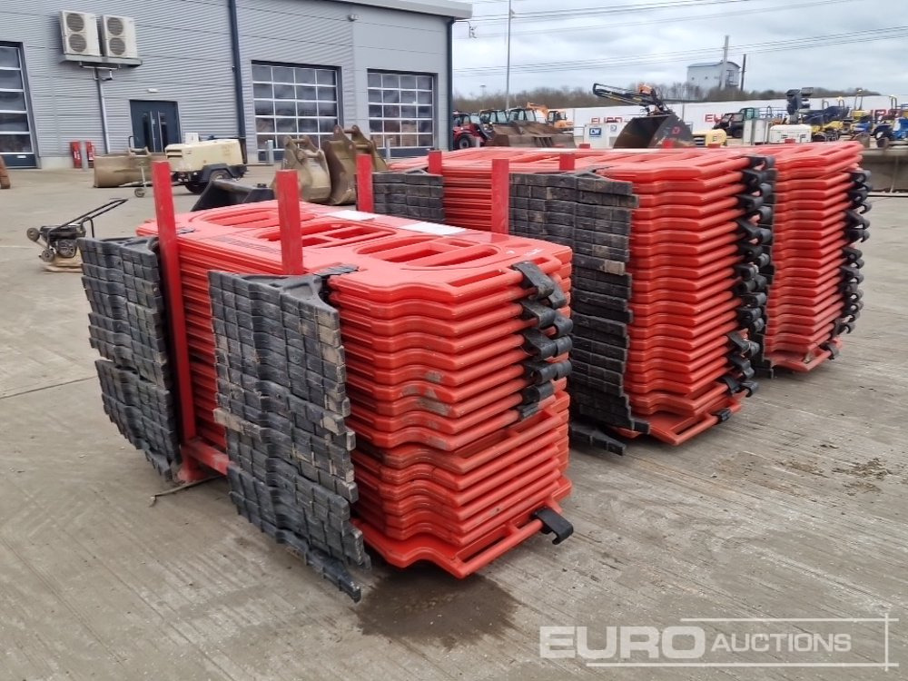 Construction equipment Stillage of Plastic Pedestrian Fencing (3 of): picture 7