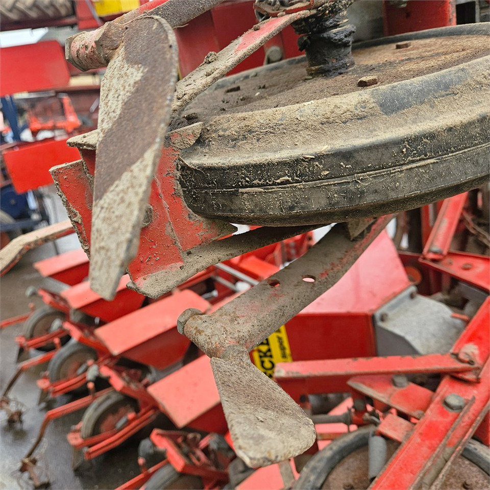 Sowing equipment Becker Centra Super: picture 19