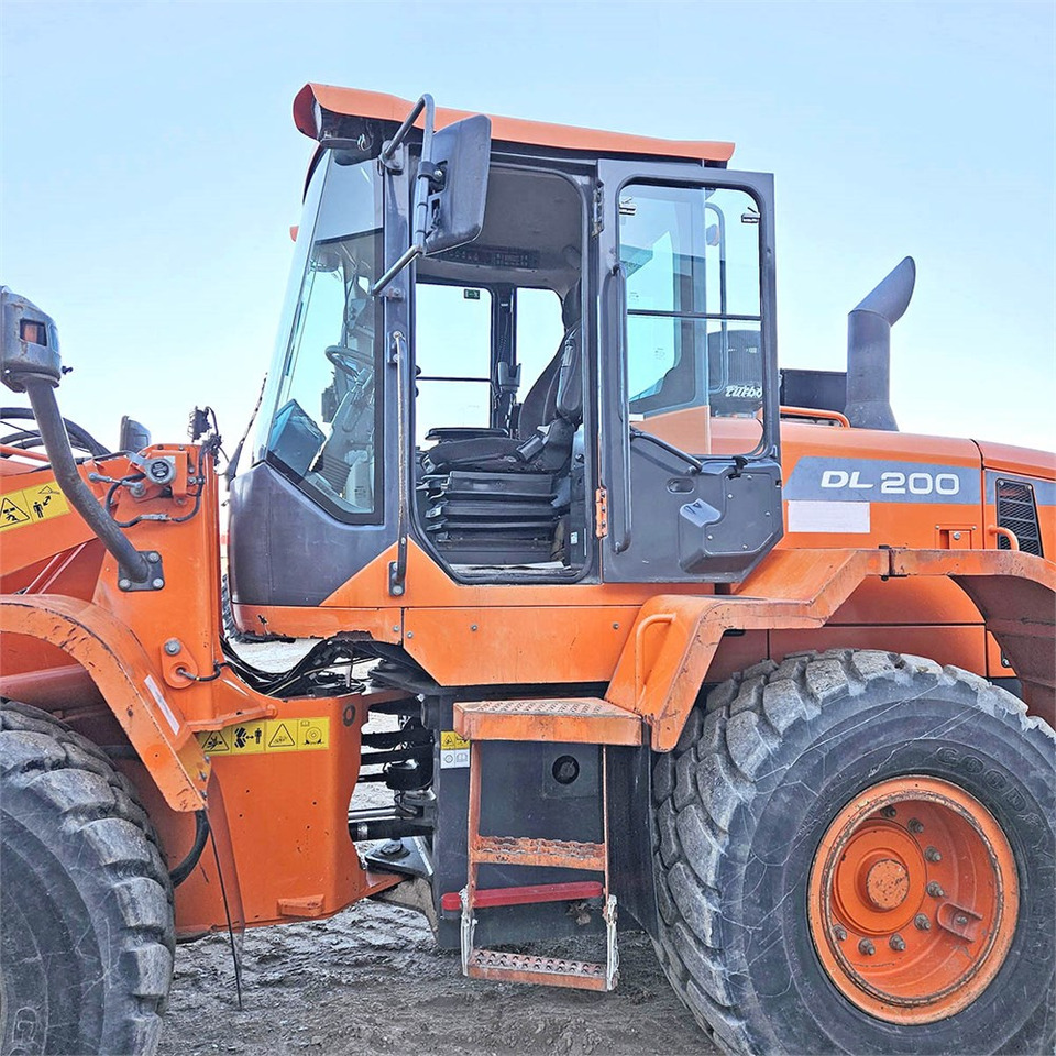 Wheel loader Doosan DL200-3: picture 15