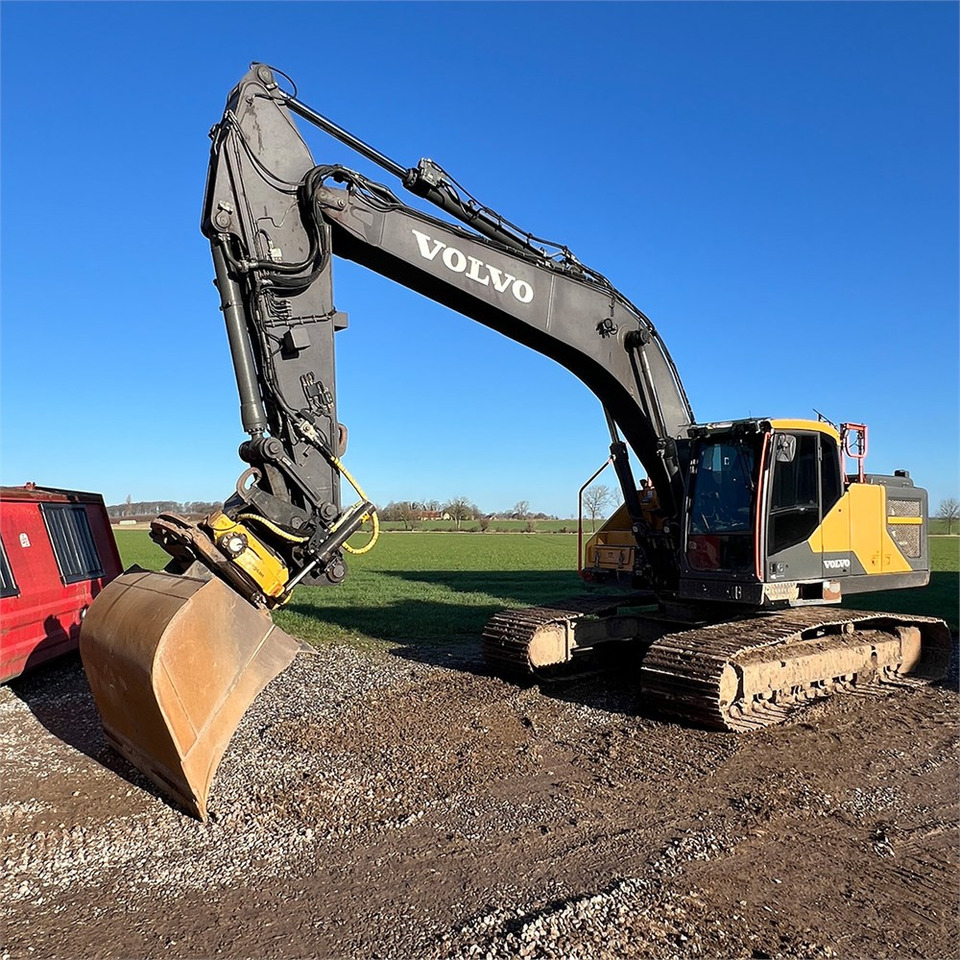 Crawler excavator Volvo EC250 EL: picture 17