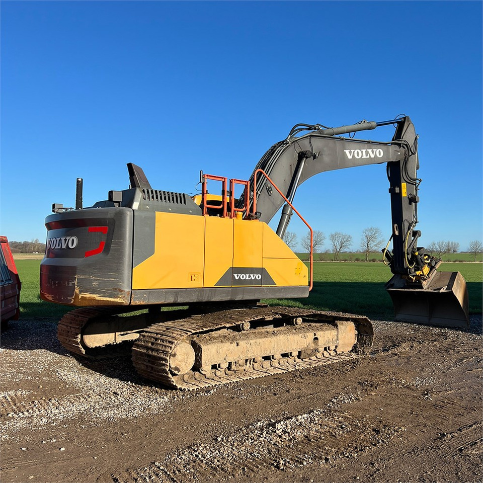 Crawler excavator Volvo EC250 EL: picture 8