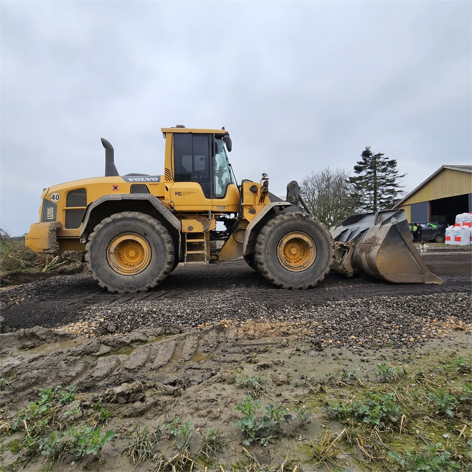 Leasing of Volvo L120 G Volvo L120 G: picture 6