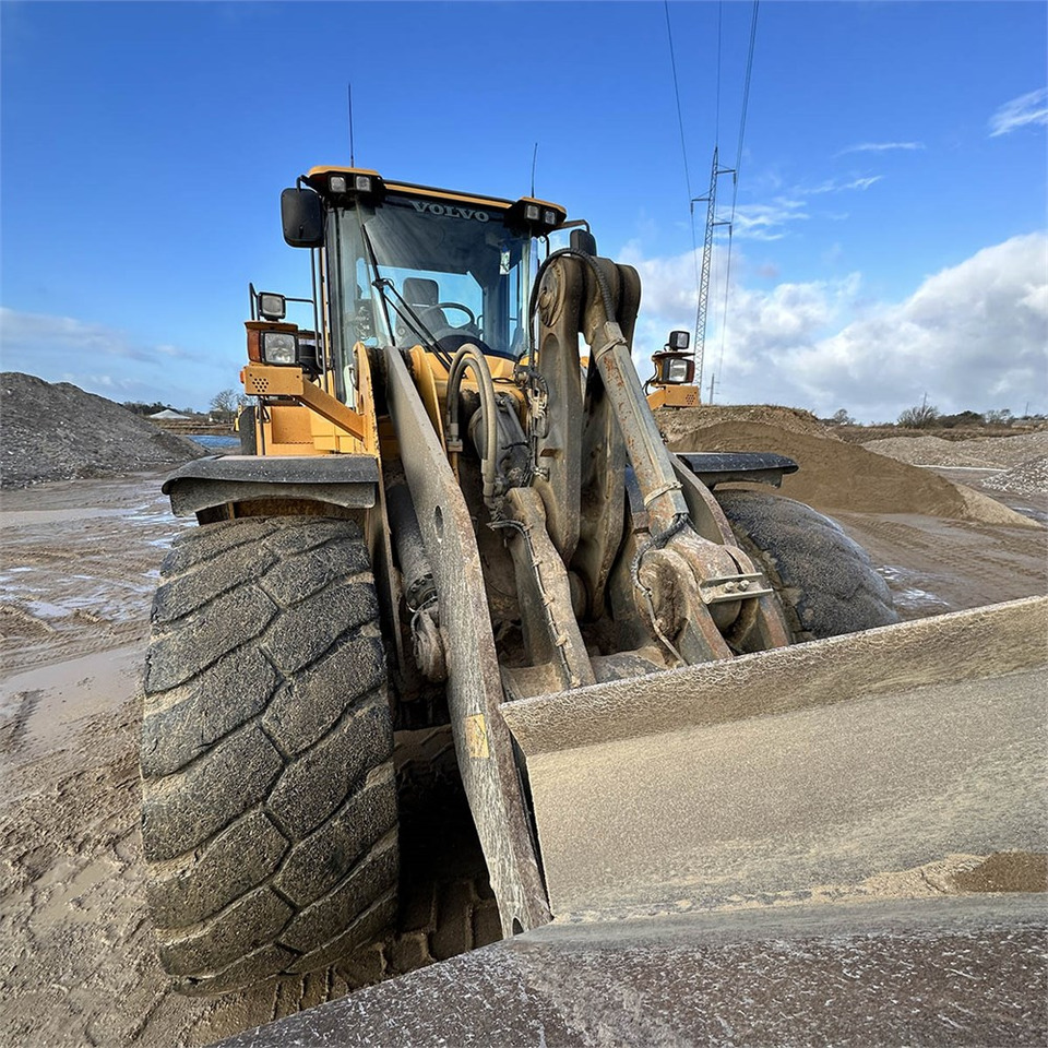 Wheel loader Volvo L150 G: picture 11