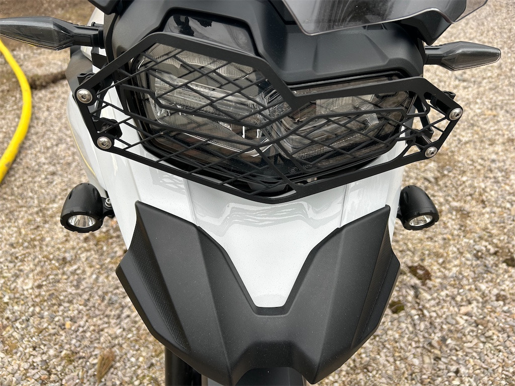 Motorcycle BMW F 750 GS: picture 17