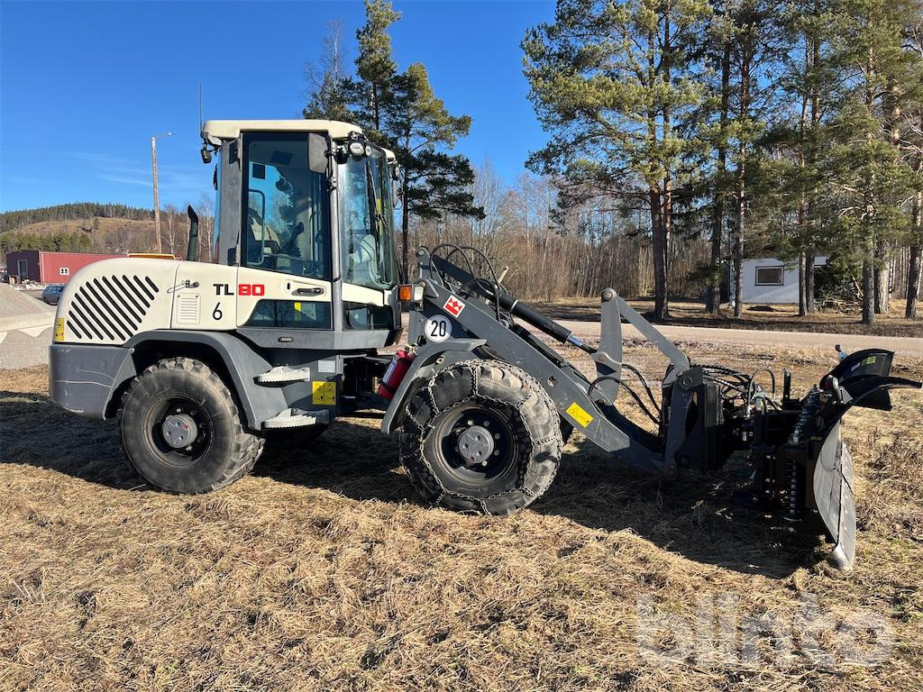 Wheel loader Terex TL80: picture 6