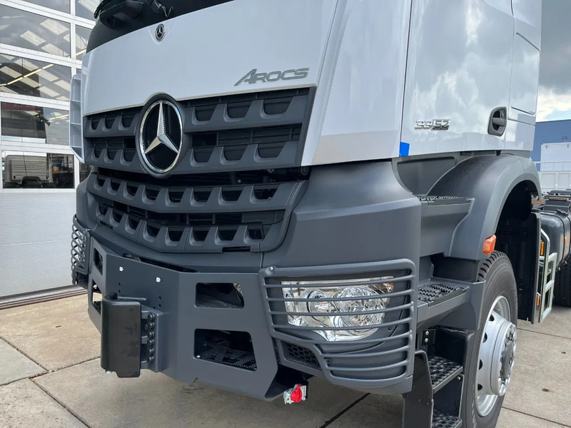 New Tractor unit Mercedes-Benz Arocs 4058 AS 6x6 Tractor Head 180T Push Pull (Pre order): picture 10