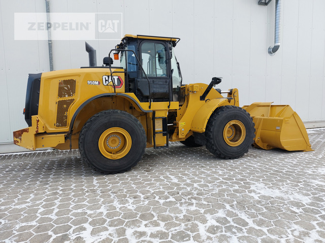 Wheel loader Cat 950M: picture 7